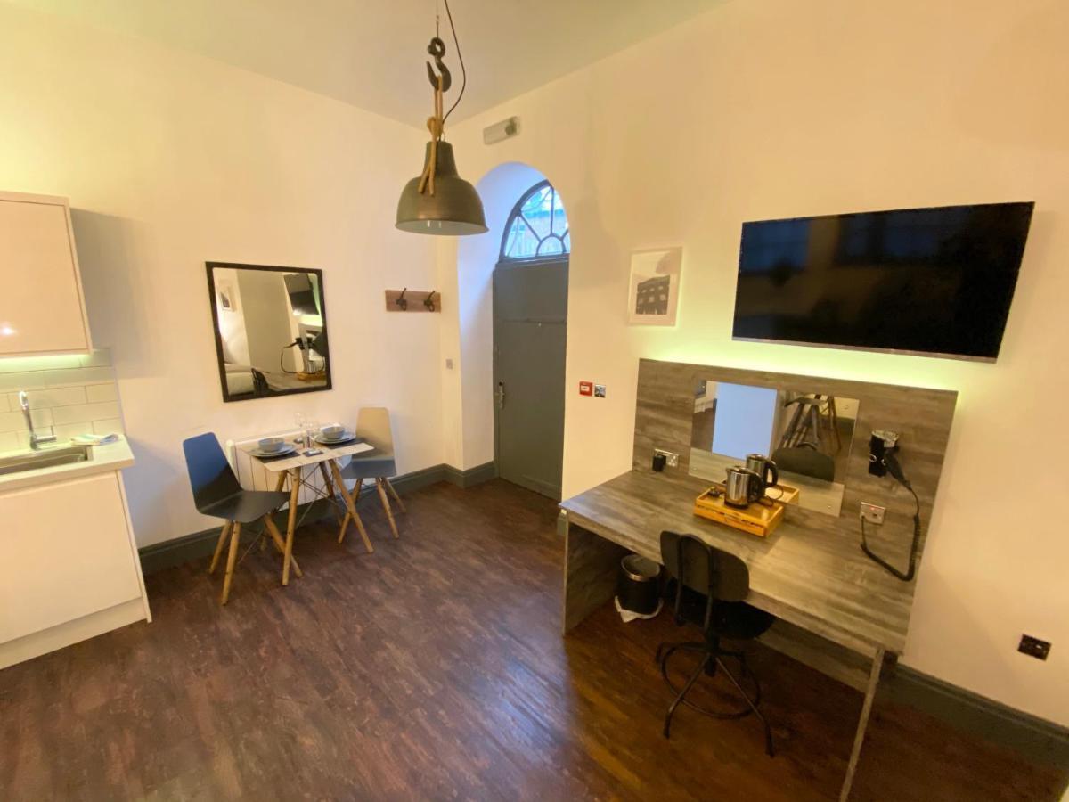 Studio At The Coach House Apartments Leeds  Exteriör bild